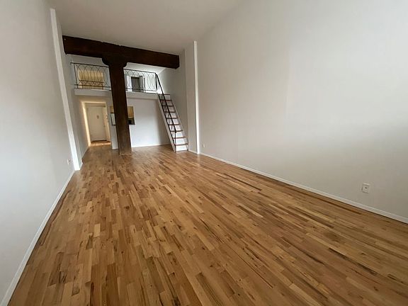 2nd image of 325 E 64th St #114S