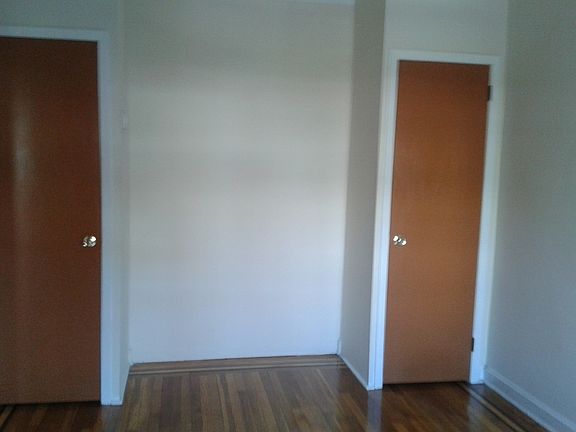 4th image of 3231 43rd St #2