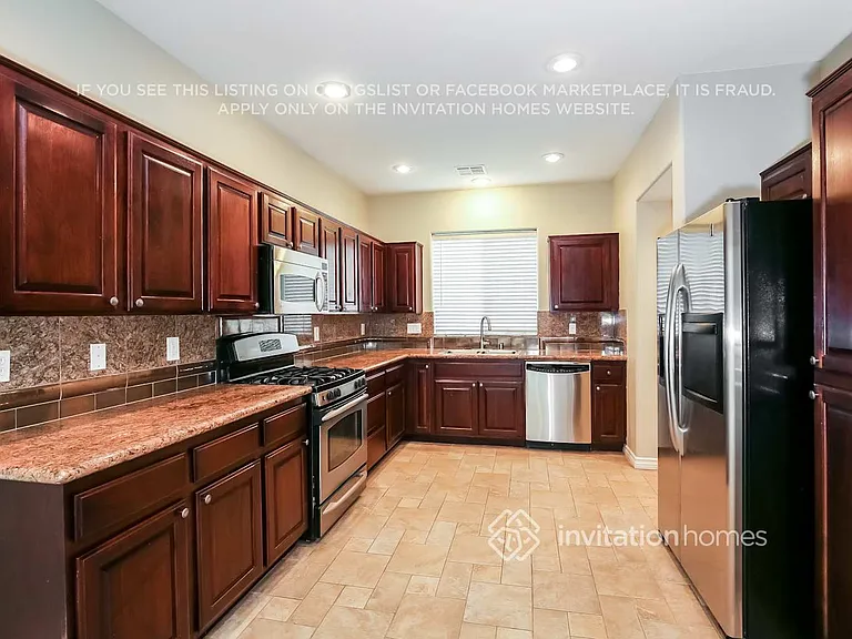 11929 May Weed Ct — Photo 8