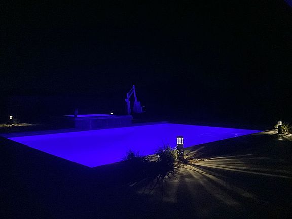 2nd image of 482 W Ithica Dr