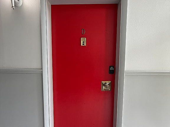 4th image of 10011 Echoridge Ln APT D
