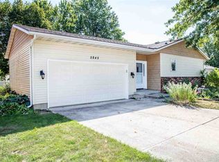 5845 Blue Sage Rd, Waterloo, IA 50701