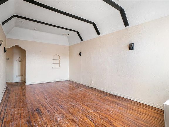 2nd image of 11643 168th St