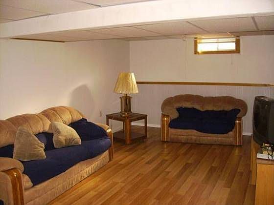 2nd image of 19 Heather Dr