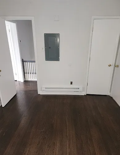 718 W Maple Ave Photo 1
