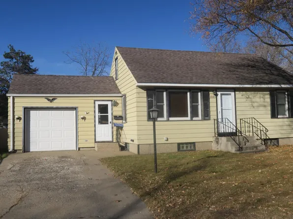 1009 32nd Ave N, Saint Cloud, MN 56303