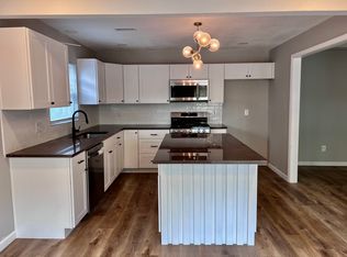 7743 E 55th St, Kansas City, MO 64129