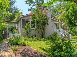 261 Forest Hill Dr, Asheville, NC 28803