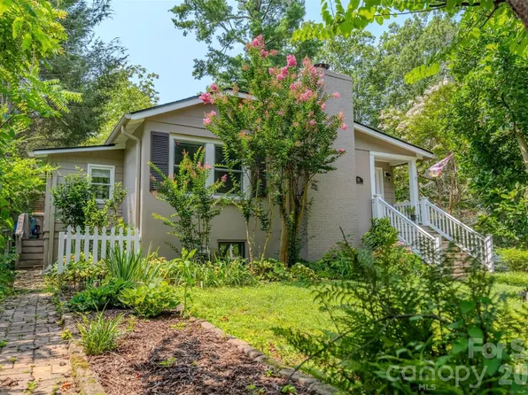 261 Forest Hill Dr, Asheville, NC 28803