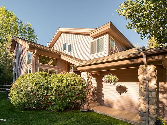 4th image of 1603 Southshore Dr
