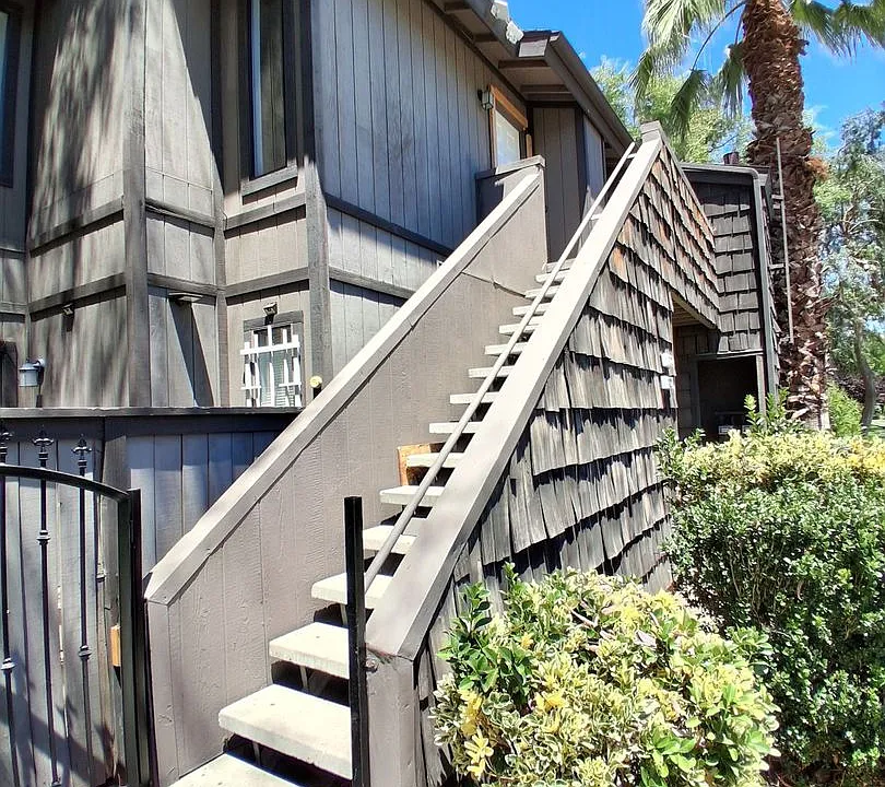 1190 S Winery Ave #222