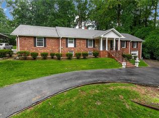 2804 Headland Dr, East Pt, GA 30344