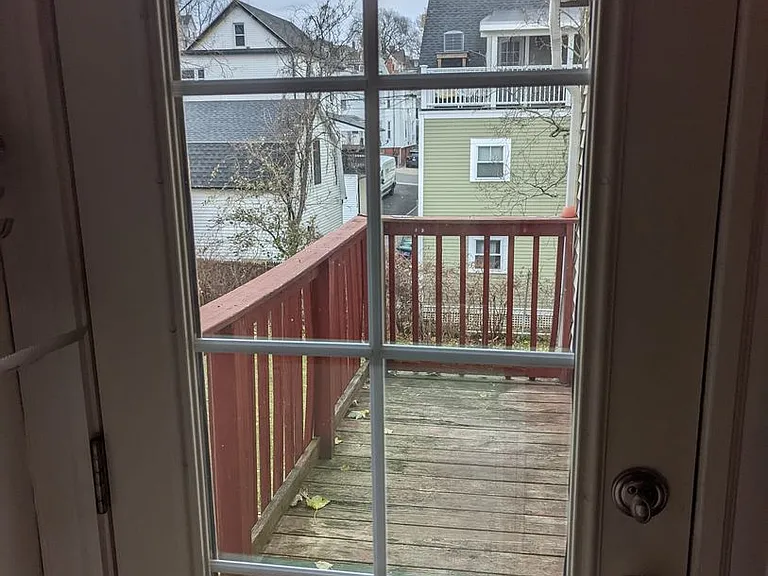 23-2 Prescott St — Photo 9