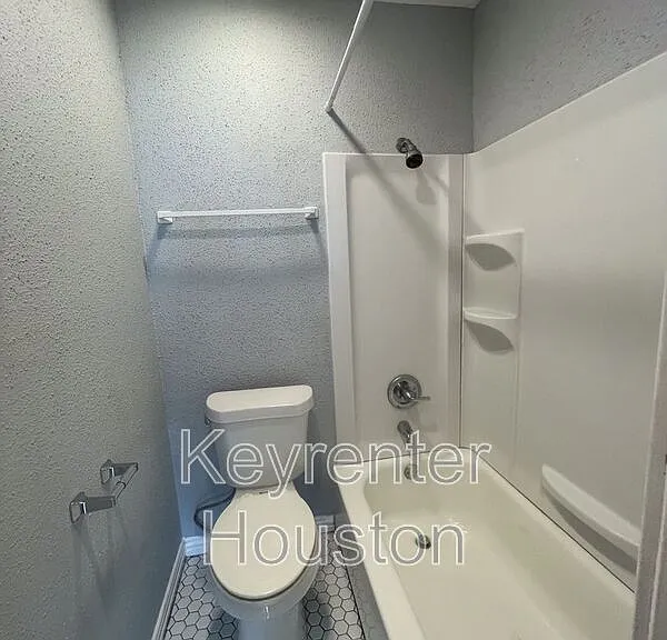 12607 Ashford Meadow Dr #B — Photo 15