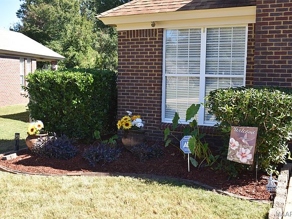 3rd image of 515 Ridge Park Dr