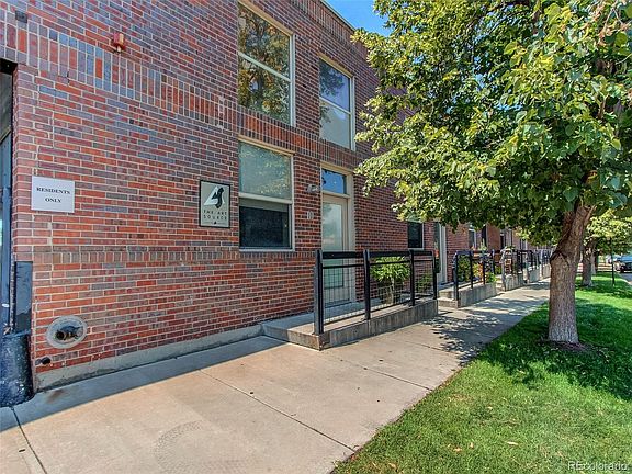 2nd image of 1111 N Osage St Unit 10