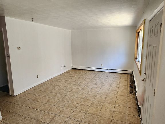2nd image of 531 17th St #4