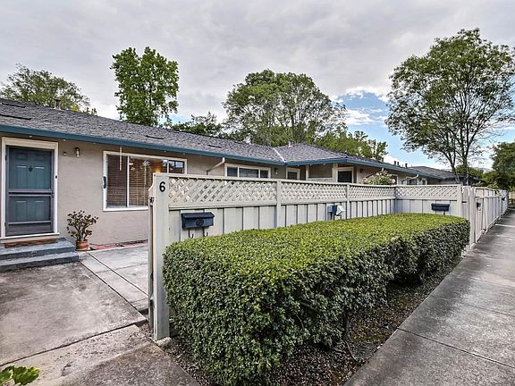 2nd image of 7101 Rainbow Dr APT 6