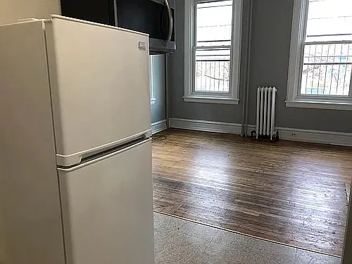 Studio, $1,050 — Photo 4