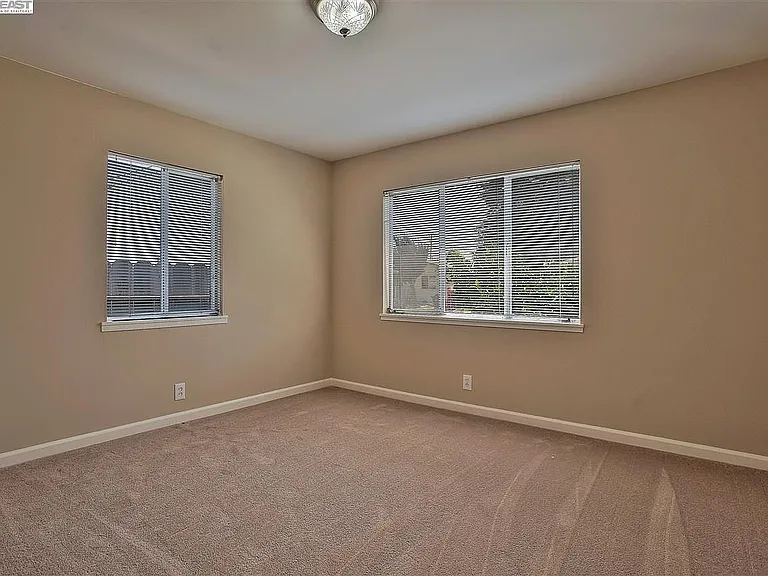 255 Medford Ave — Photo 3