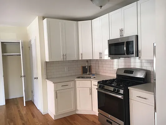 Rented by Berlin Property Group | media 20