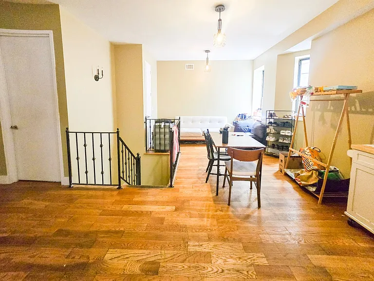 277 Halsey St #1D — Photo 5