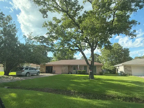 5260 Harmony Ln, Beaumont, TX 77708