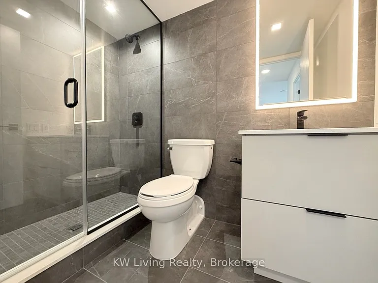 609 Sherbourne St #307 — Photo 15