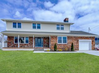 705 Bobby Jones Rd, Brigantine, NJ 08203