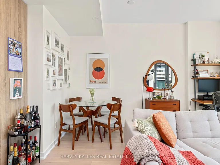 840 Saint Clair Ave W #803 — Photo 9