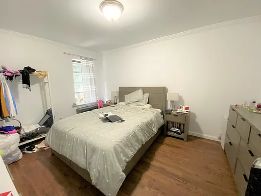 Rented by Douglas Elliman | media 15