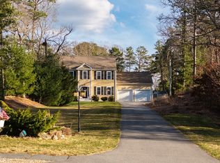 37 Lunns Way, Plymouth, MA 02360