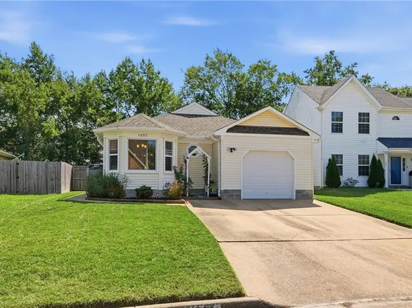 1697 River Rock Arch, Virginia Beach, VA 23456