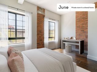 281 Ellery St #3-B, Brooklyn, NY 11206