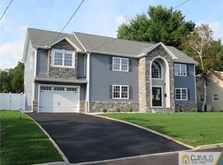 19 Sherwood Ave, East Brunswick, NJ 08816