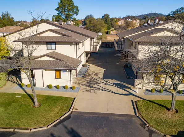 3337 La Canada Dr, Cameron Park, CA 95682
