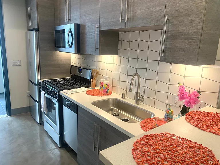 T Lofts Apts — Photo 17