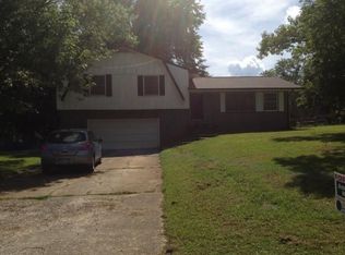 7409 Bethsaida Dr, Riverdale, GA 30296
