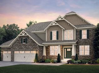 11 Harvester Dr, Akron, OH 44321