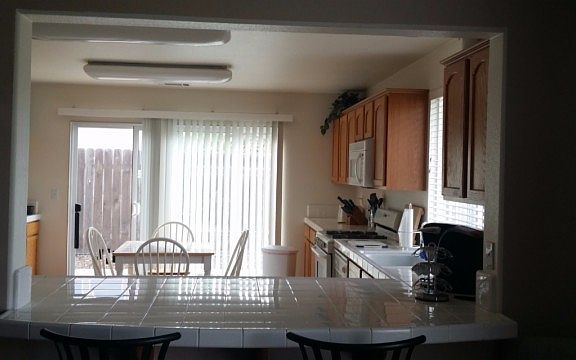4th image of 2021 N Yoshida Dr
