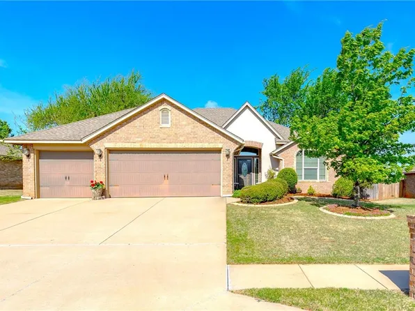 5001 Kelly Lakes Dr, Edmond, OK 73025