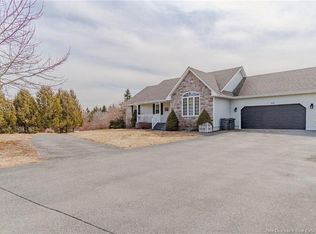 51 Kingsway Dr, Quispamsis, NB E2G 1C1