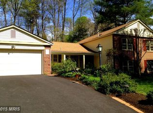 1837 Batten Hollow Rd, Vienna, VA 22182