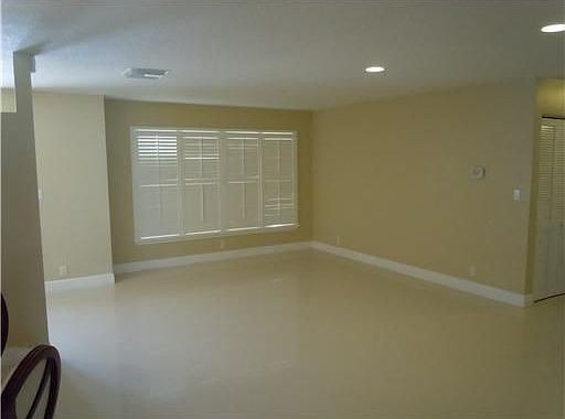 4th image of 11351 NW 26th St