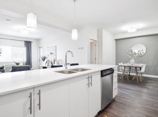 Carrington Ridge Apartments, Tsinstikeptum 9, BC V4T 3N8