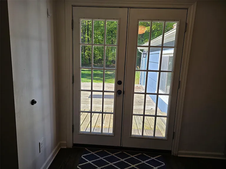 249 W Buell Rd E — Photo 73