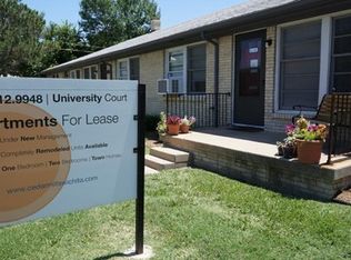 1750 N Roosevelt Ct, Wichita, KS 67208