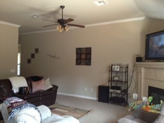 2nd image of 3425 Derek Ln