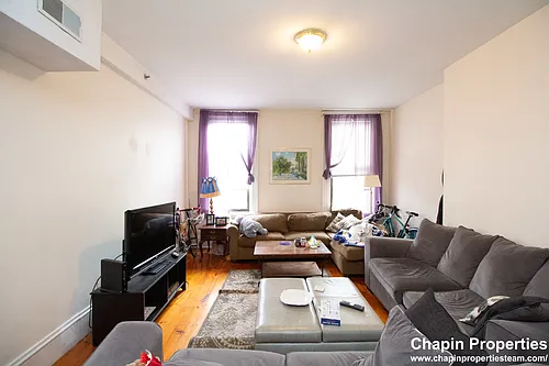 209 Washington St #4 Photo 1