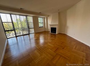 79 Prospect St #304, Stamford, CT 06901